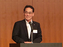 川崎　隆生　氏